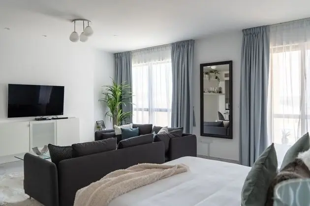 Deluxe Stüdyo Süit