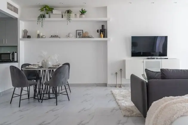 Deluxe Stüdyo Süit