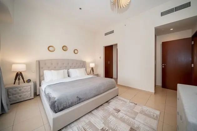 Royal Apart Daire