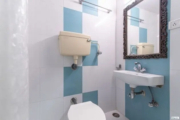 Comfort Tek Büyük veya İki Ayrı Yataklı Oda