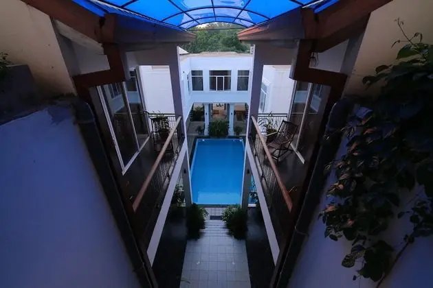 Luxury Tek Büyük Yataklı Oda, 1 Büyük (Queen) Boy Yatak, Sigara İçilebilir, Havuz Manzaralı