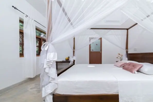 Deluxe Double Room with A/C