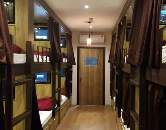 Exclusive Ortak Ranzalı Oda, Sadece erkekler için, Şehir Manzaralı, Executive Katı