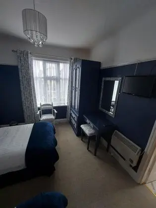 Standard Tek Büyük veya İki Ayrı Yataklı Oda, Banyolu/Duşlu, Bahçe Manzaralı (Conwy)