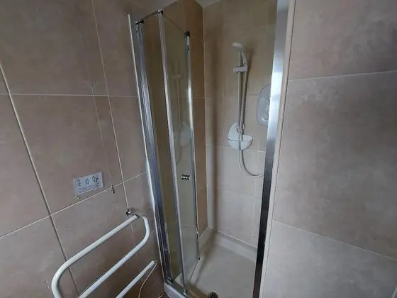 Standard Tek Büyük Yataklı Oda, Banyolu/Duşlu (Rhuddlan)