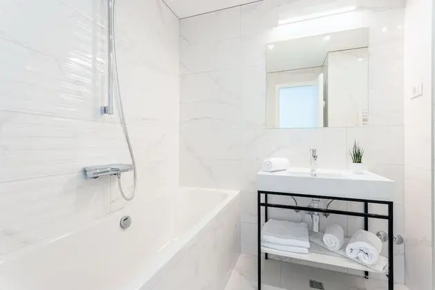 Standard Tek Büyük Yataklı Oda, Balkon, Deniz Manzaralı