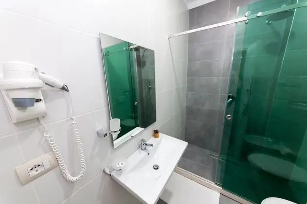 Deluxe Tek Büyük veya İki Ayrı Yataklı Oda, Balkon, Deniz Manzaralı