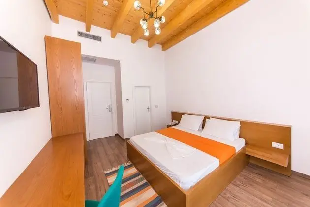 Deluxe Tek Büyük Yataklı Oda, Balkon, Deniz Manzaralı