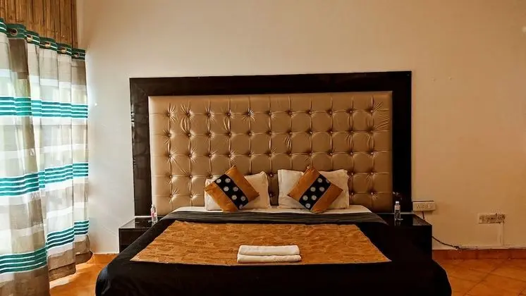 Comfort Apart Daire, 1 Tek Kişilik Yatak, Balkon, Bahçe Manzaralı