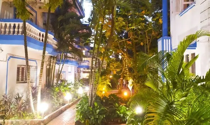 Comfort Apart Daire, 1 Tek Kişilik Yatak, Balkon, Bahçe Manzaralı