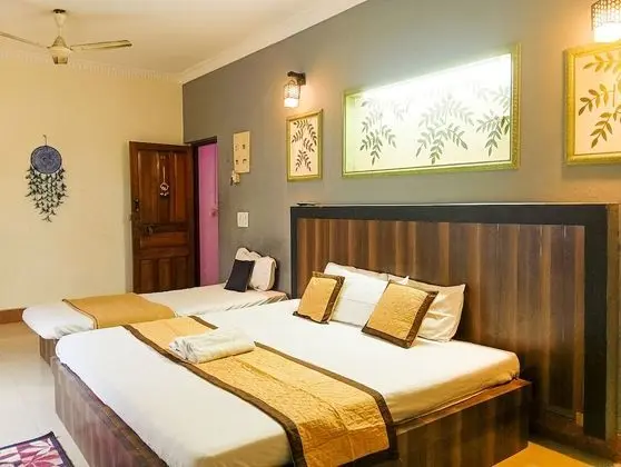 Deluxe Üç Kişilik Oda