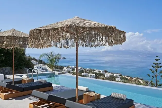 Deluxe Villa