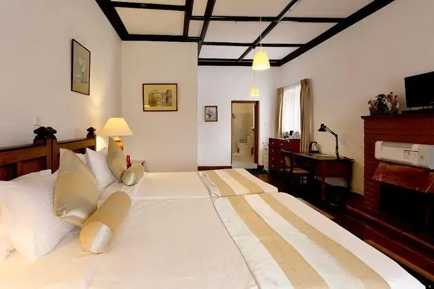 Standard Tek Büyük veya İki Ayrı Yataklı Oda, Bahçe Manzaralı