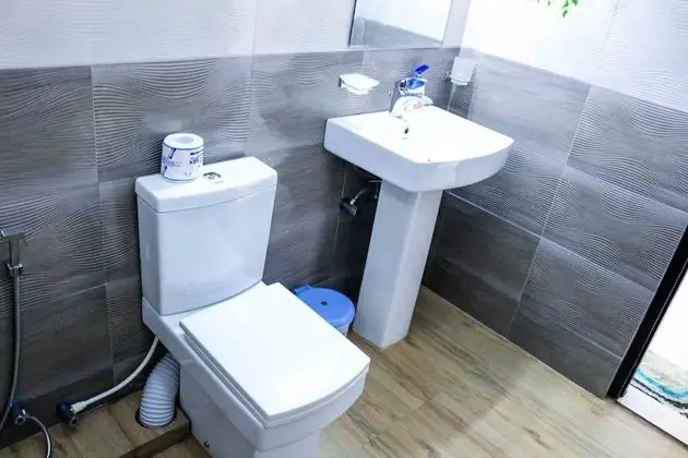 Üç Kişilik Oda, Dağ Manzaralı