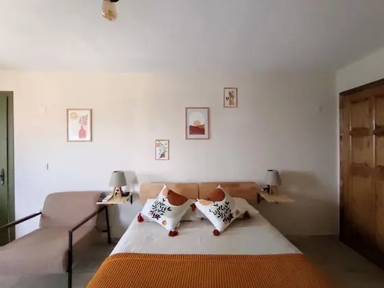 Deluxe Oda Alt Kat, Göl Manzaralı, Balkonsuz