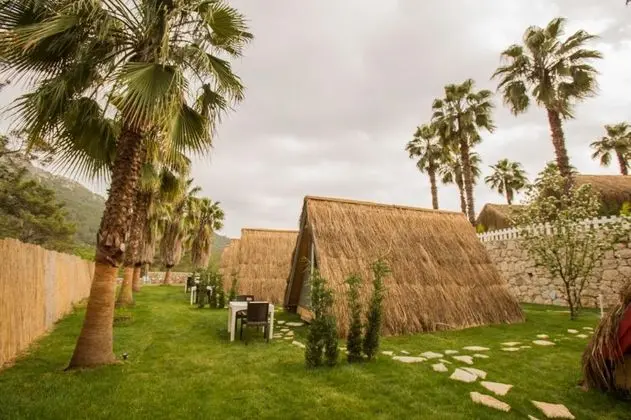 Bungalow, Bahçe Manzaralı, Zemin Kat