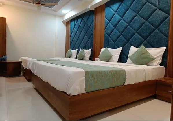 Deluxe Dört Kişilik Oda