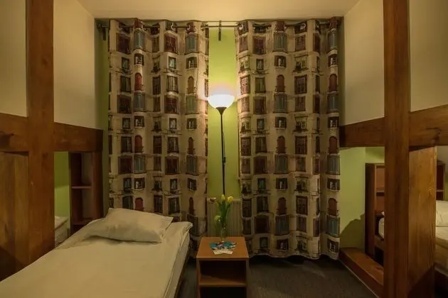 Standard Dört Kişilik Oda