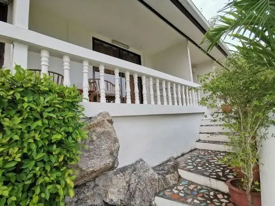 Deluxe Garden Room