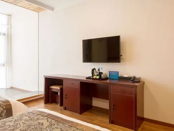 Deluxe Üç Kişilik Oda
