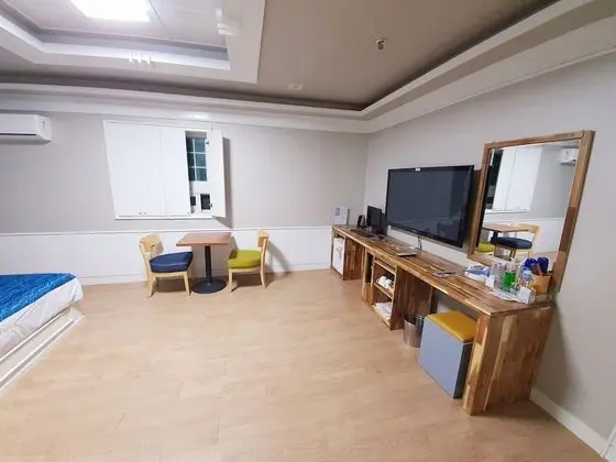 Standard Oda, 1 Büyük (Queen) Boy Yatak