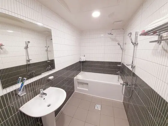 Standard Oda, 1 Büyük (Queen) Boy Yatak