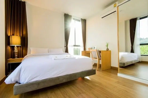 Suite 2 Bedroom