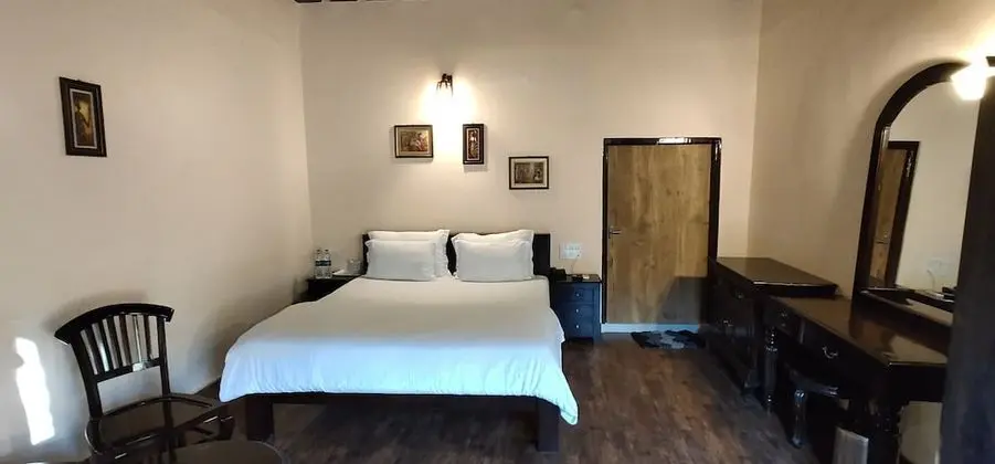 Tek Büyük Yataklı Oda, 1 Çift Kişilik Yatak, Bahçe Manzaralı