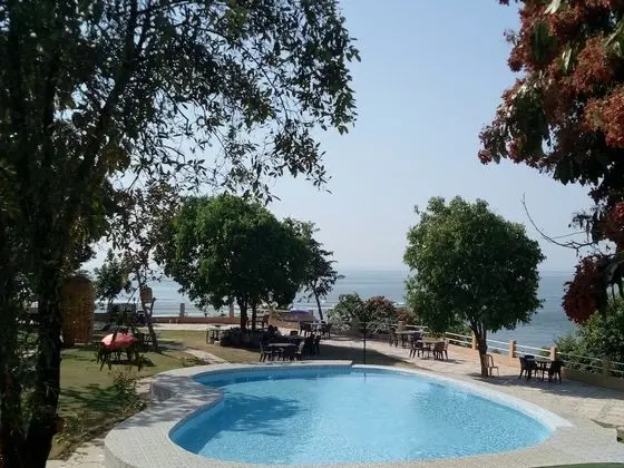 Deluxe Tek Büyük Yataklı Oda, 1 Büyük (Queen) Boy Yatak, Balkon, Deniz Manzaralı