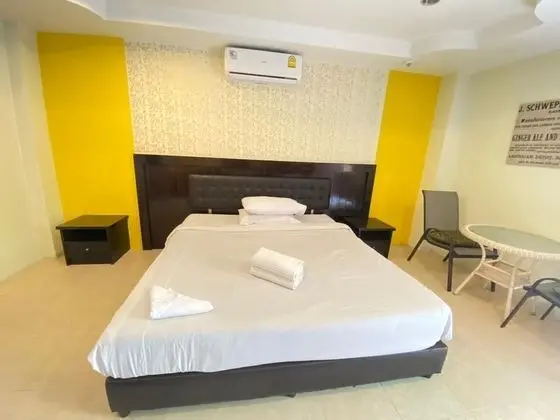 Deluxe Tek Büyük Yataklı Oda