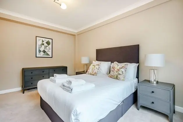 Traditional Apart Daire