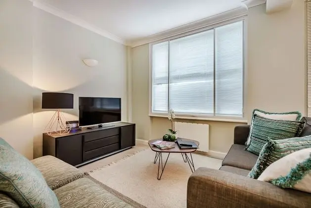 Traditional Apart Daire