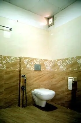 Deluxe Tek Büyük Yataklı Oda, 1 Çift Kişilik Yatak, Tepe Manzaralı