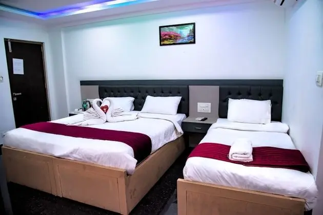 Deluxe Üç Kişilik Oda