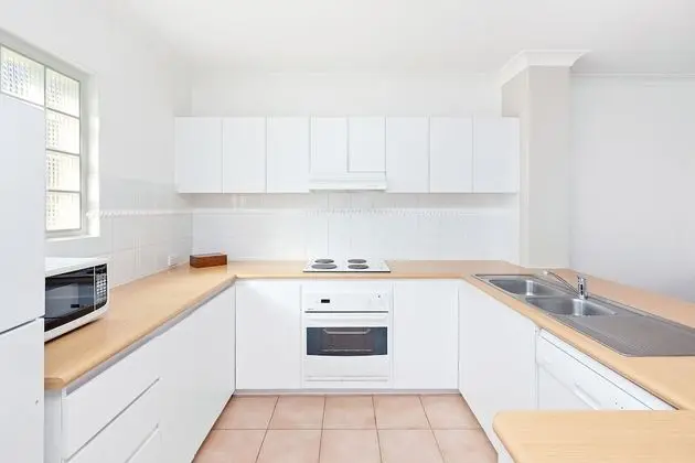Apart Daire, 3 Yatak Odası, Havuz Manzaralı