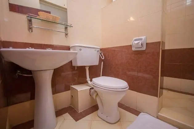 Standard Tek Büyük Yataklı Oda