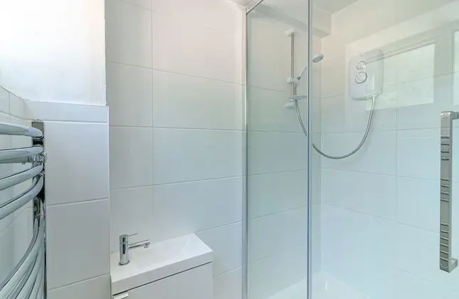 Classic Tek Büyük Yataklı Oda, Ortak Banyo, Bahçe Manzaralı