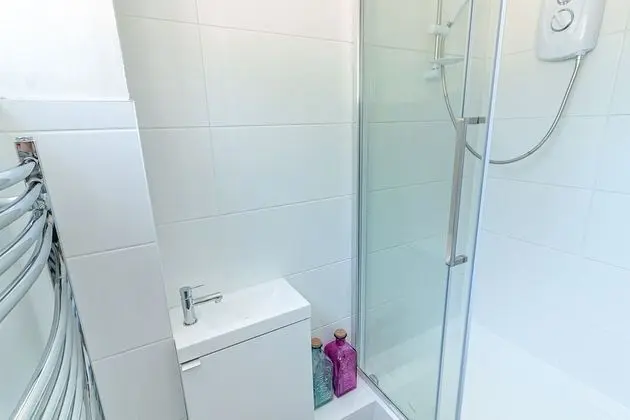 Ev, Özel Banyo (Hillcrest)