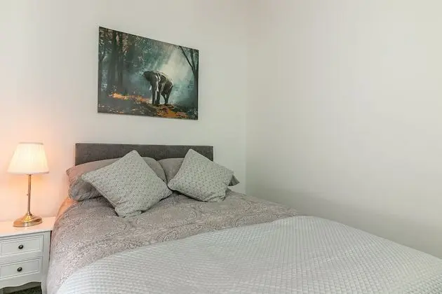 Ev, Özel Banyo (Hillcrest)