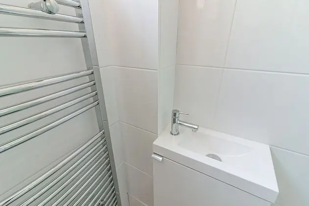Luxury Tek Büyük Yataklı Oda, Ortak Banyo (Birch)