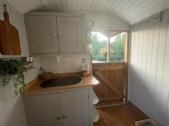 Standard Tek Büyük Yataklı Oda (room 5)