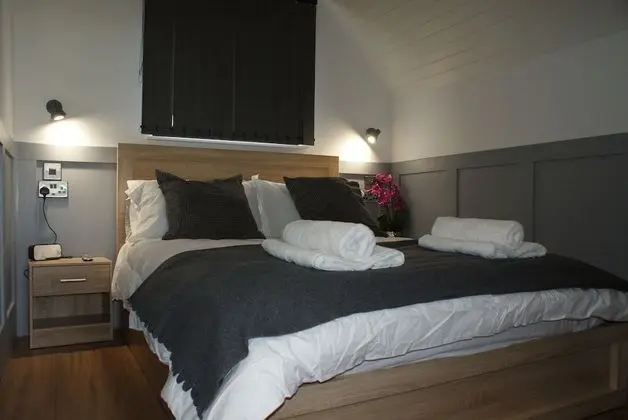 Luxury Kulübe, Sıcak Su Havuzu (Ben Rinnes)