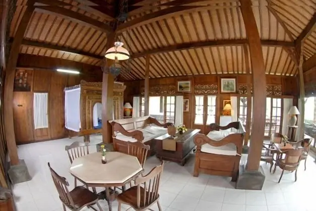 Villa (Joglo 3)