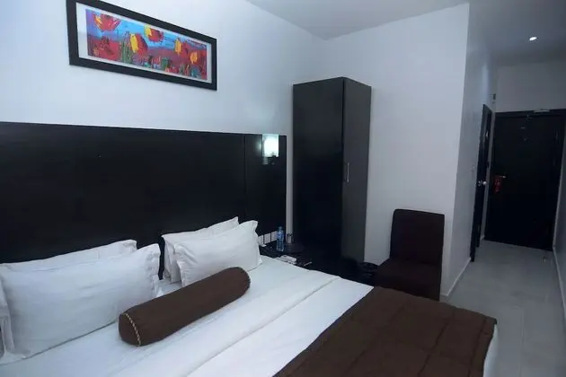 Basic Oda, Sigara İçilmez