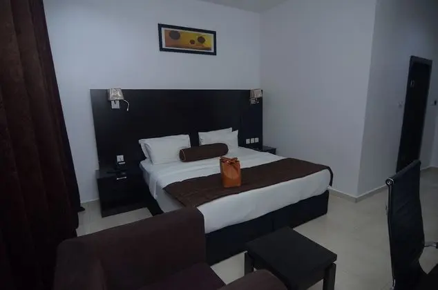 Standard Oda, Sigara İçilmez