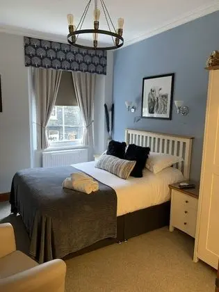Tek Büyük Yataklı Oda (En-suite)