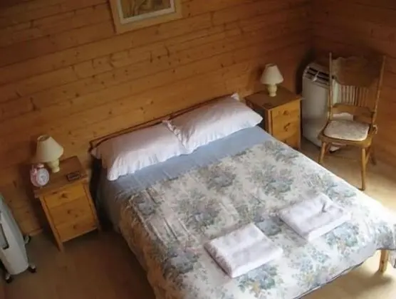 Kır Evi, Banyolu/Duşlu (Log Cabin)