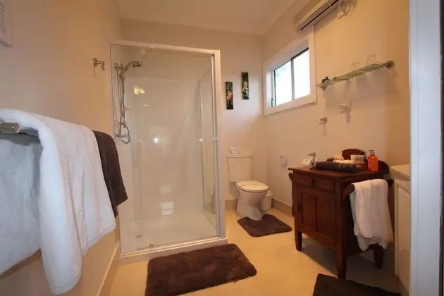 Deluxe Tek Büyük Yataklı Oda, Nehir Manzaralı, Bahçeli (River Room)