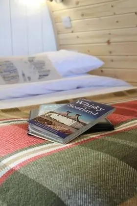 Luxury Kulübe, Banyolu/Duşlu