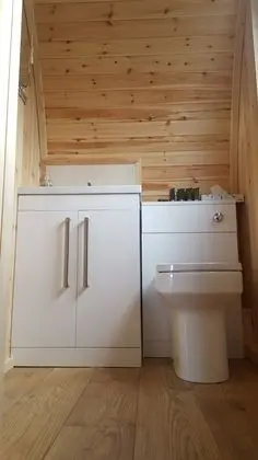 Luxury Kulübe, Sıcak Su Havuzu